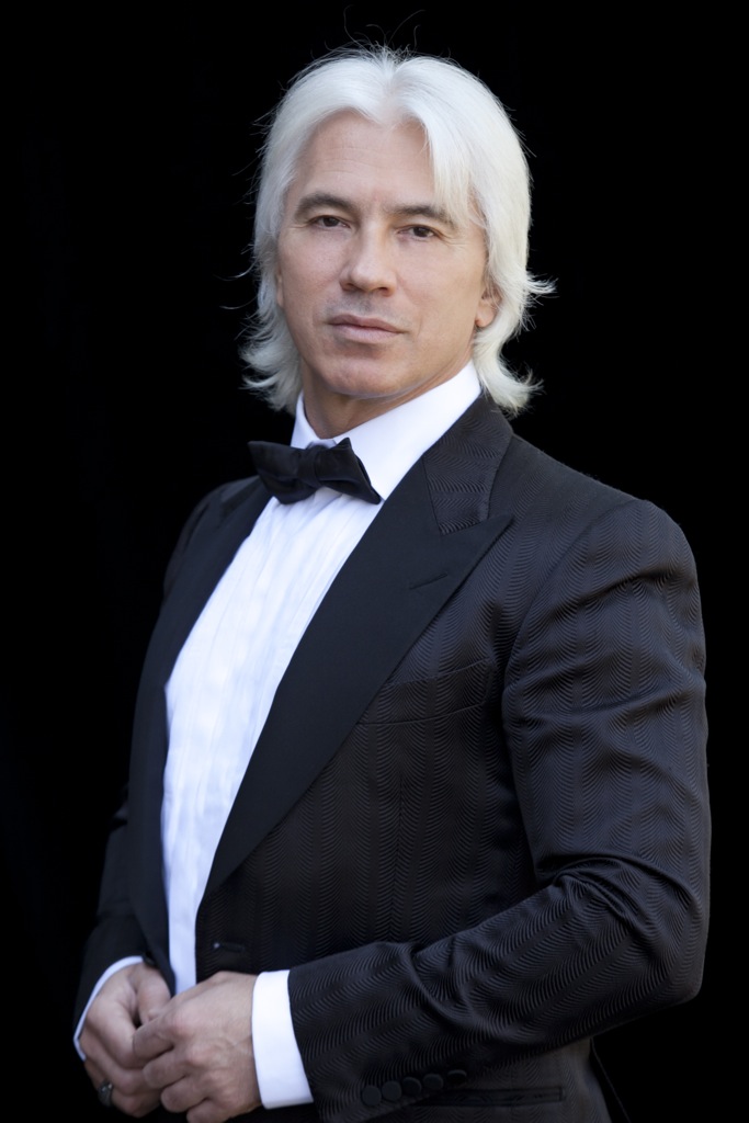 Дмитрий Александрович Хворостовский (род. 16 октября 1962 г.), российский оперный певец
